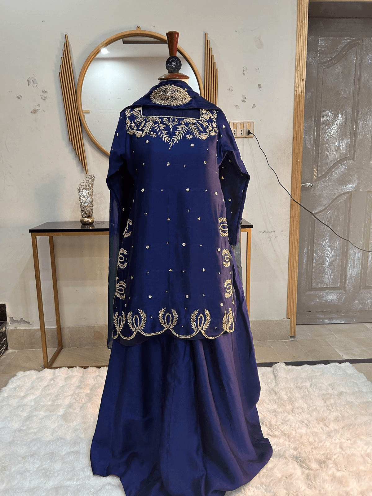 Party wear